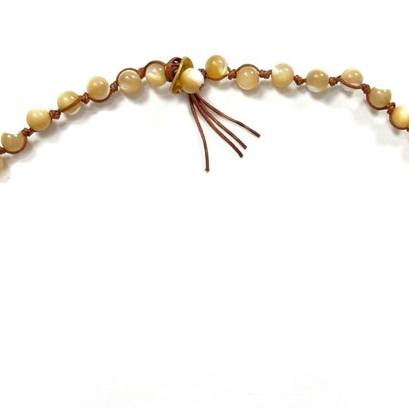 Beaded Necklace with Stone Pendant - Picture 7 of 10